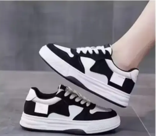 [Black & White Contrast Panel Sneakers] Black & White Contrast Panel Sneakers